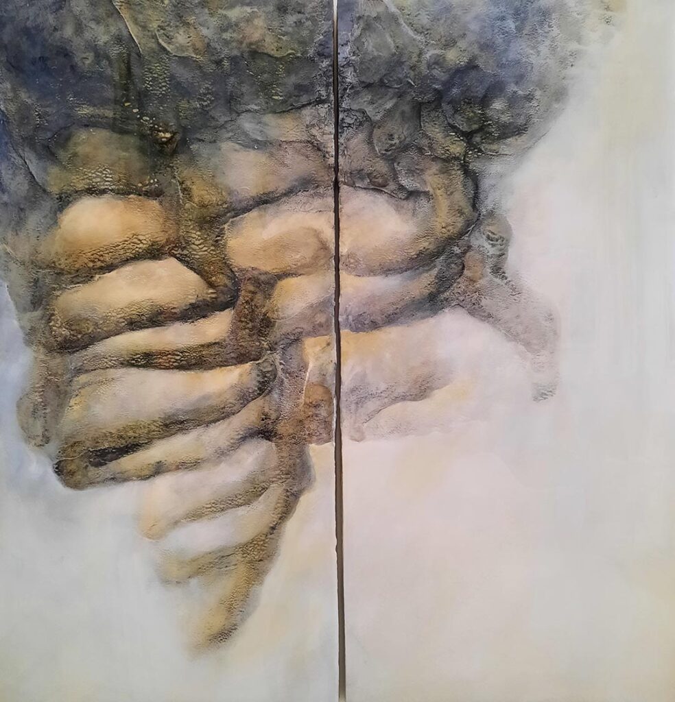 Mostly Pure I, 2020 tweeluik 120 x 125cm , polyurethaan, houtskool, acryl, hout, epoxy